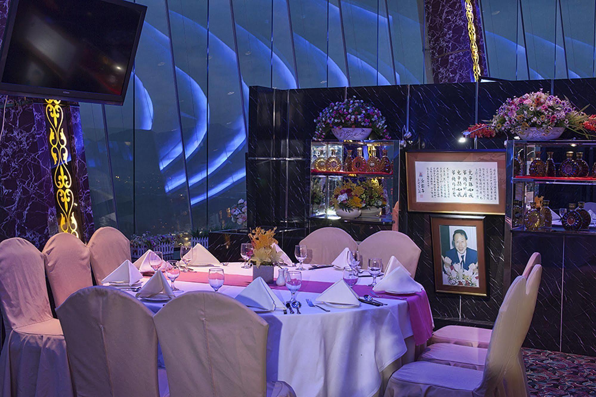 เรอแนสซองซ์ เซินเจิ้น ลั่วหู Hotel ภายนอก รูปภาพ